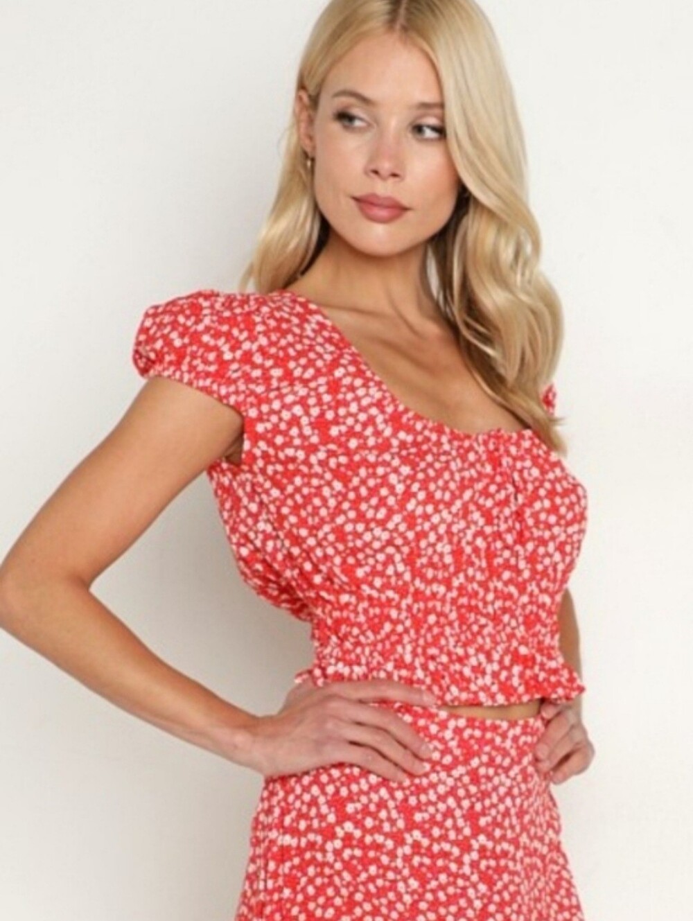 Faithfull the Brand Las Olas Cropped Coral Floral Blouse, 4/S, Vacation Romantic